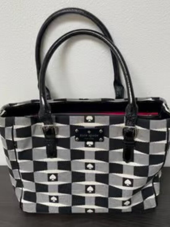 kate spade Handbags - Kate Spade Jacquard Purse ⭐ RARE